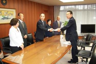 �s���K��